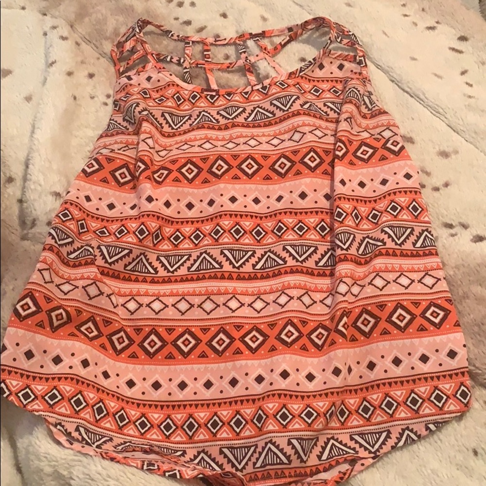 Pink tank top